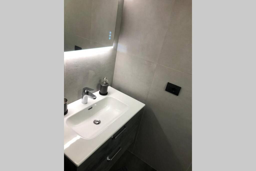 Marghera district apartment Milano Exterior foto